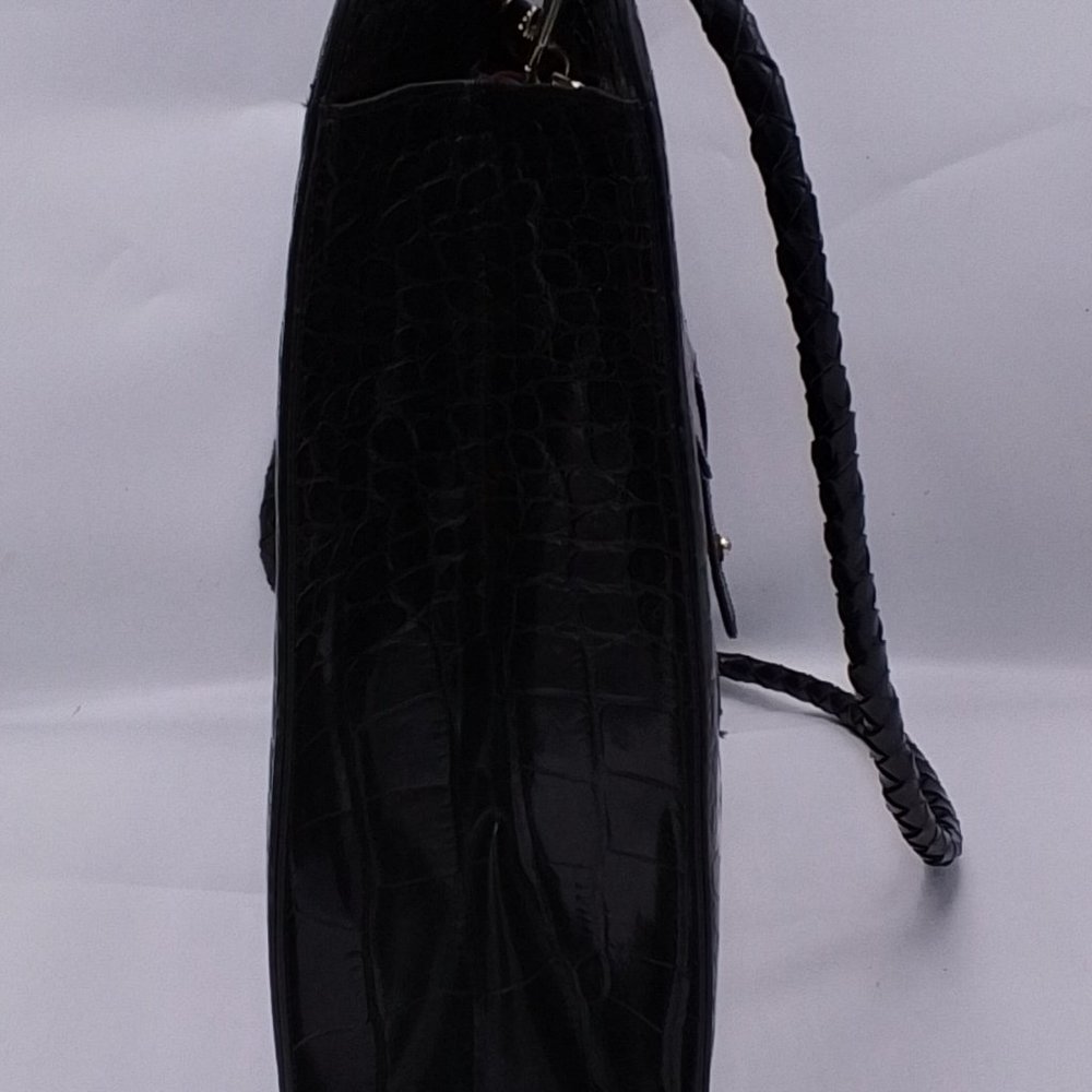 Beth Levine - image 4